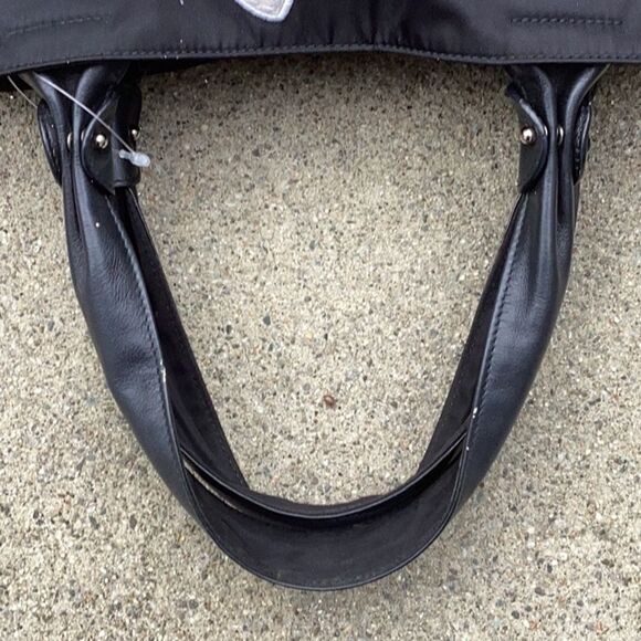 SALVATORE FERRAGAMO BLACK LEATHER/NYLON SHOULDER HANDBAG TOTE EMBELLISHED DESIGN - Picture 6 of 6